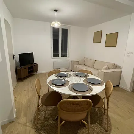 Cosy Et Chaleureux En Centre-ville شقة
